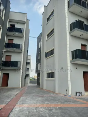 3bdrm Block Of Flats In Off Oba Akinjobi Gra For Rent