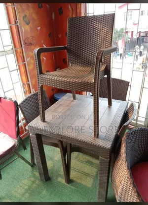 Rattan Chair With Table