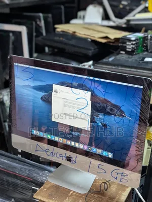 Desktop Computer Apple iMac 8GB Intel Core i5 HDD 1T