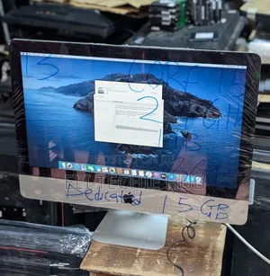Desktop Computer Apple iMac 8GB Intel Core i5 HDD 1T