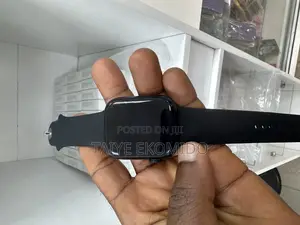 Apple Watch Series 7