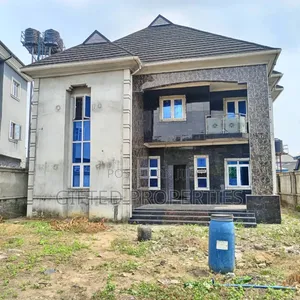 4bdrm Duplex in Queen Park Estate, Port-Harcourt for sale
