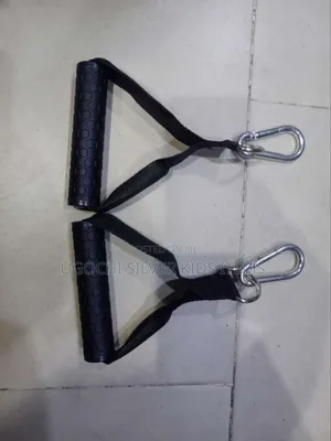 Gym Pull Up Bar With Hook