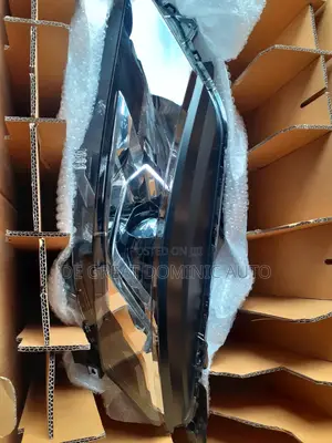 Headlamp for Mitsubishi L200 2020