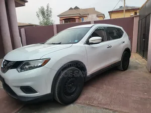 Nissan Rogue 2014 White