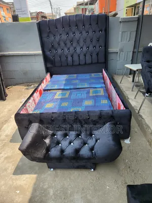 Luxury 4.5by6 Bed Stand.
