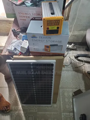 Original 300watts Solar Generator Together With Panel