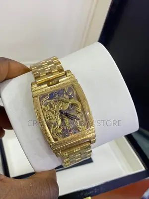 Corum Quality Luxury Men Chain Strap Wristwatch