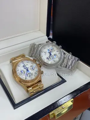 Corum Quality Luxury Men Chain Strap Wristwatch