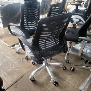 Office Chair With Swivel