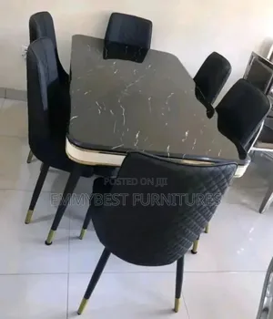 Classic Dinning Set.