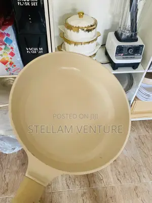 Nonstick Frying Pan