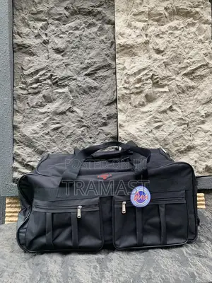 Large Omaya Black Duffle Back With Wheels