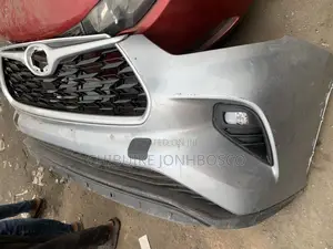 Front Bumper Toyota Highlander 2020