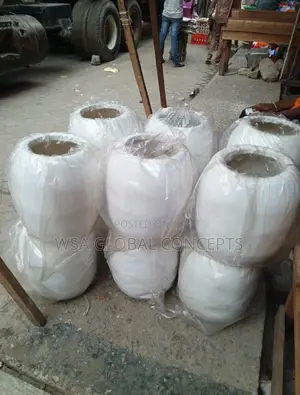 40cm White Fiberglass Flower Pot