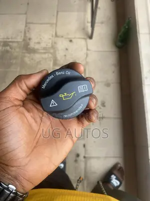 Engine Oil Cover for Mercedes Benz