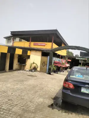 Executive 7rooms Hotel and Lounge Along the Major Road