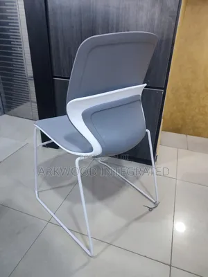 Coffee / Guest Chair