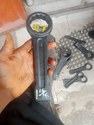 Hammer Wrench