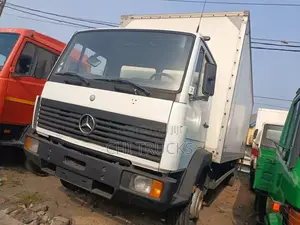 Mercedes Benz Container Truck German Craft