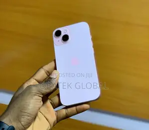 Apple iPhone 15 128 GB Pink