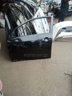 Toyota Corolla 2012 Door Front Left Side