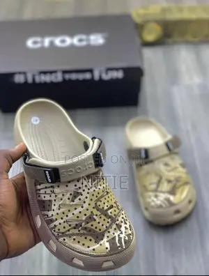 Quality Classic Crocs