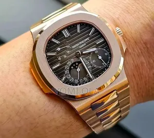 Patek Philippe Nautilus Perpetual Mens Watch