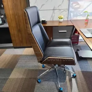 Armless Executive Reclining Office Chair.