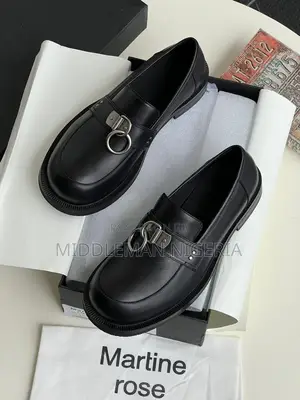 Martin Rose Black Bulb Toe Ring Loafers