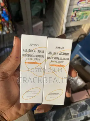 Jumiso All Day Vitamin Brightening Balancing Facial Serum