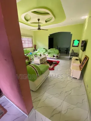 4bdrm Bungalow in Port-Harcourt for sale