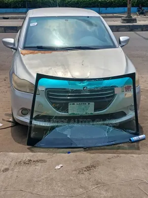Peugeot 301 2015 Windscreen Glass Perfectly Installed