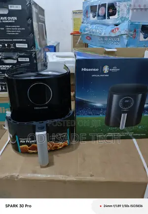 Crisp Deluxe Hisense H06afgy1s1 5.2L Air Fryer