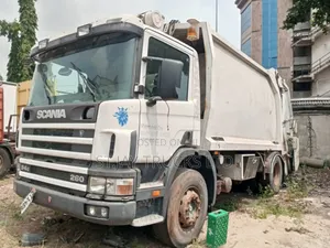 Scania Waste Compactor