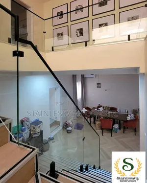 Timeless Elegance Glass Railing