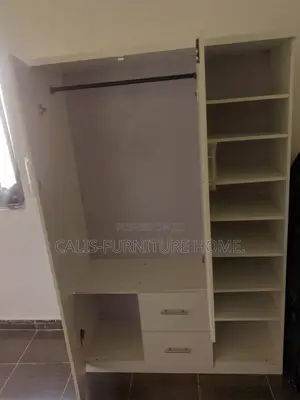6ft X 4ft Wardrobe (Off White Color)