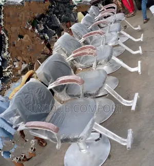 Imported Executive Salon Rolling Barber Chair