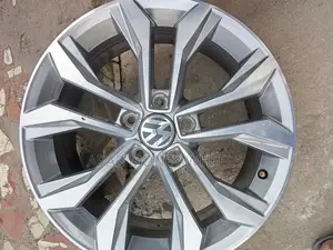 Quality Standard Alloy Wheels 17 Inch