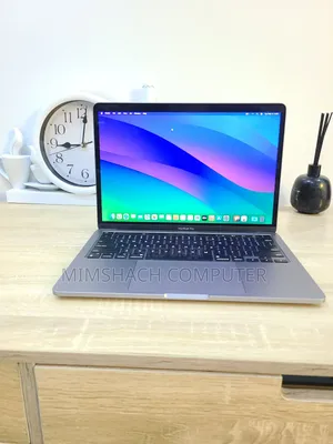 Laptop Apple MacBook 2020 8GB Apple M1 SSD 256GB