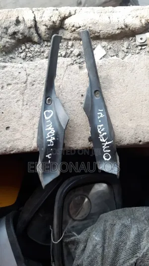 Front Windscreen Chrome Mazda Cx7 2009 Model