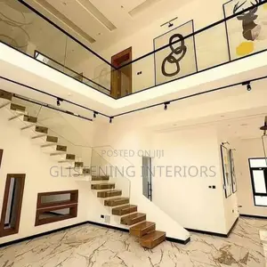 Staircase Mahogany Wood With A10mm Plain Glass Design