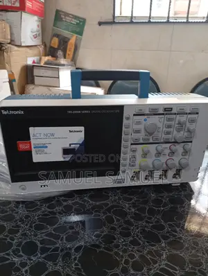 Tektronix Digital Storage Oscilloscope (TBS2000B)