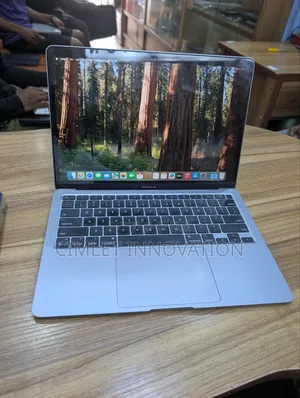 Laptop Apple MacBook Air 2020 M1 8GB Apple M1 SSD 256GB