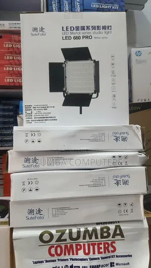 LED 660 PRO Metal Series Studio Light