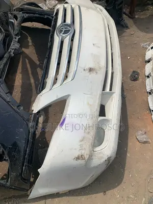 Front Bumper Toyota Avalon 2006 Complete
