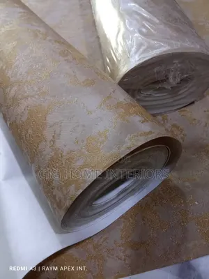 Italian Wallpaper Golden Brown