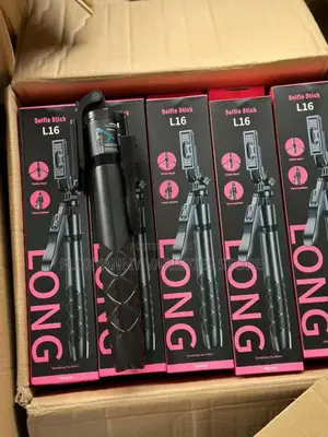 L16 Tripod Phone Stand