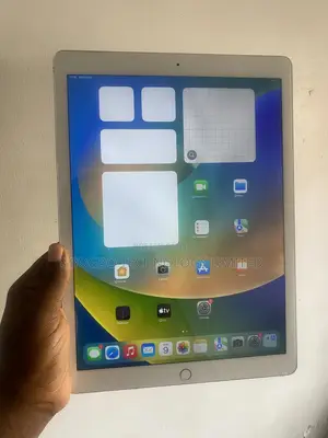 Apple iPad Pro 12.9  (2015) 128 GB Silver