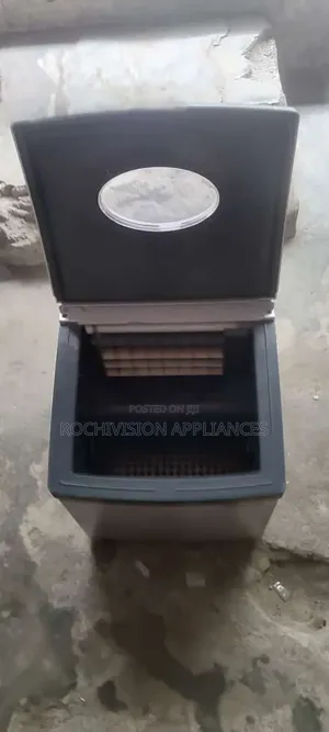 24cubes Ice Maker Icecube Machine